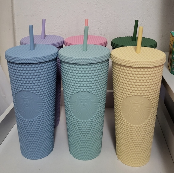 Starbucks Cups Collection - Picture 4 of 4